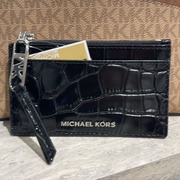 Michael Kors Empire Small Crocodile Embossed Leather Card Case
Black 
NWT - Picture 14 of 16